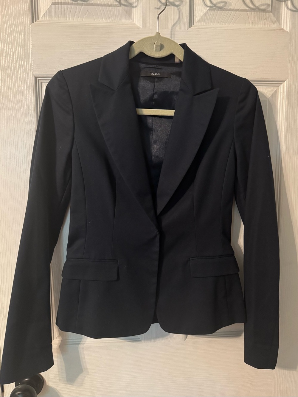 Tahari Navy Tailored Women's Blazer